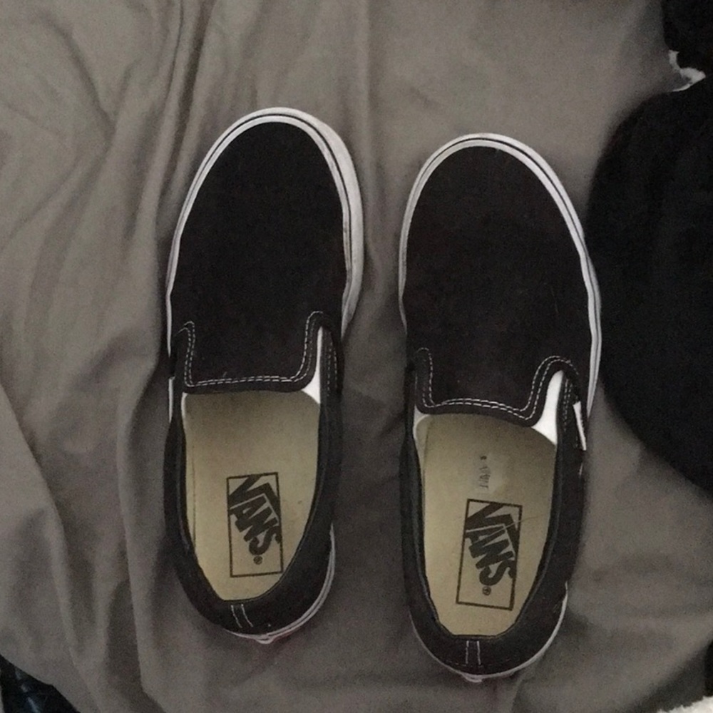 Black Vans